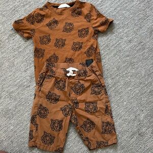 Boys size 8 Zara tiger outfit